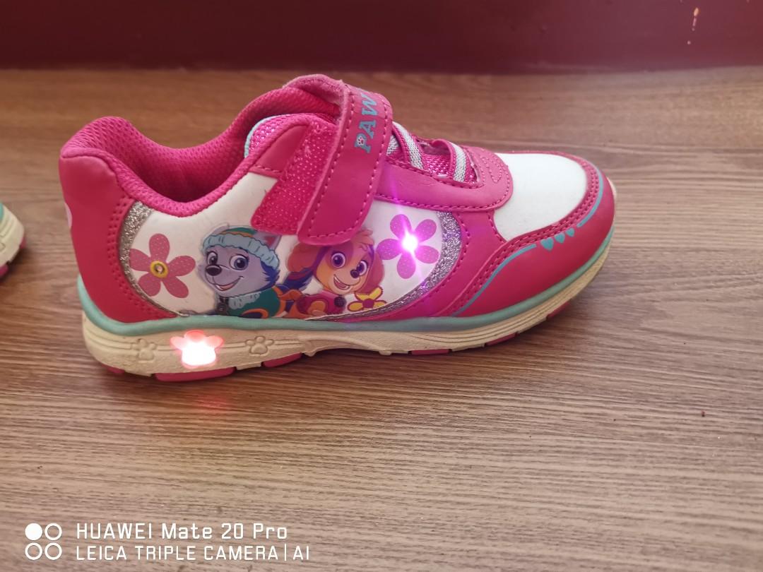 Paw patrol light up shoes girl on sale