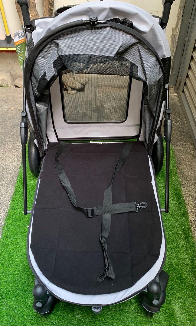 Pet Gear NOZip Pet Stroller with Dual Entry, Push Button Zipperless