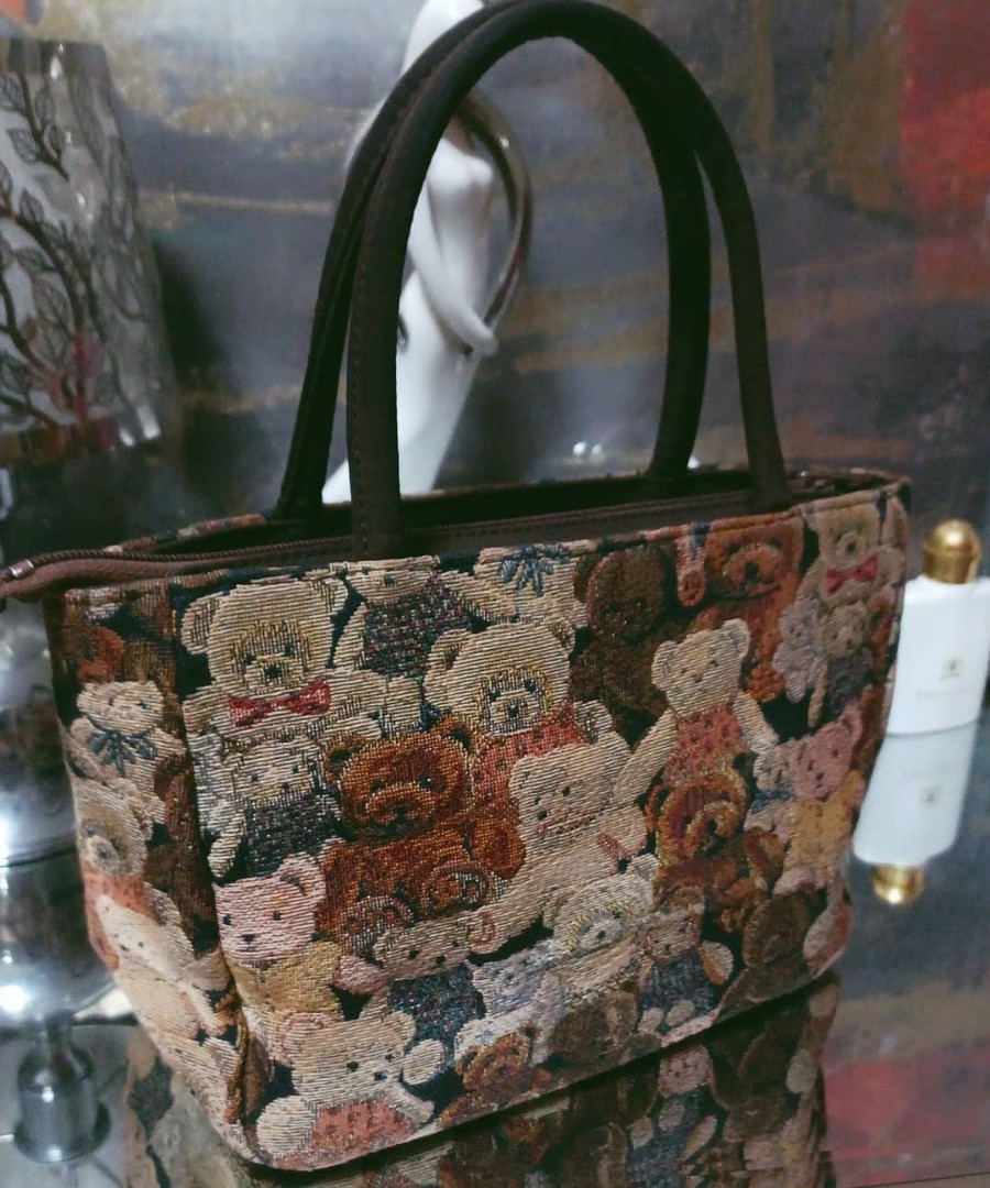 Ravi Ravi Yamatoya Tokyo Teddy Tapestry Gobelin Weave Handbag Women S Fashion Bags Wallets Tote Bags On Carousell