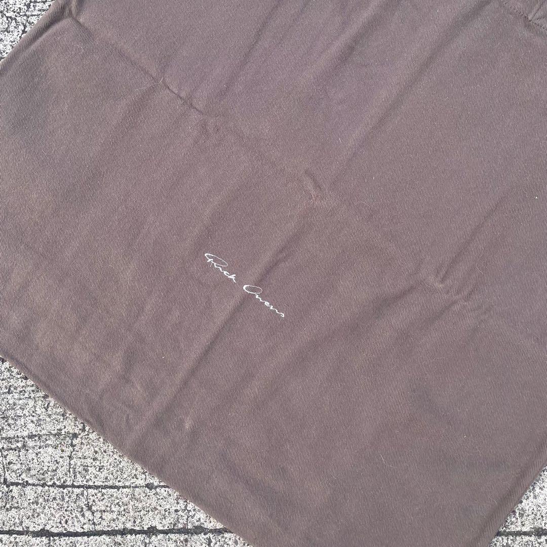 Rick Owens Mainline Totebag (Category: Luxury Bags & Wallets) located in Quezon City. Submitted by theiiclothing (Listing ID 1115554402, Image 3). Description: FOR SALE: Rick Owens Mainline Totebag BNDS (not thrifted; got these while acquiring various Rick Owens pieces) Selling for only 3k STEAL BDO/GCash online transfer Lalamove/Shipping Message for sure takers.