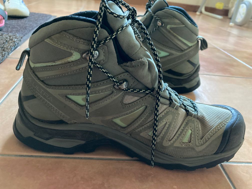 Salomon Hiking Boots (X Ultra 3 Mid GTX) Ladies, Women's Fashion