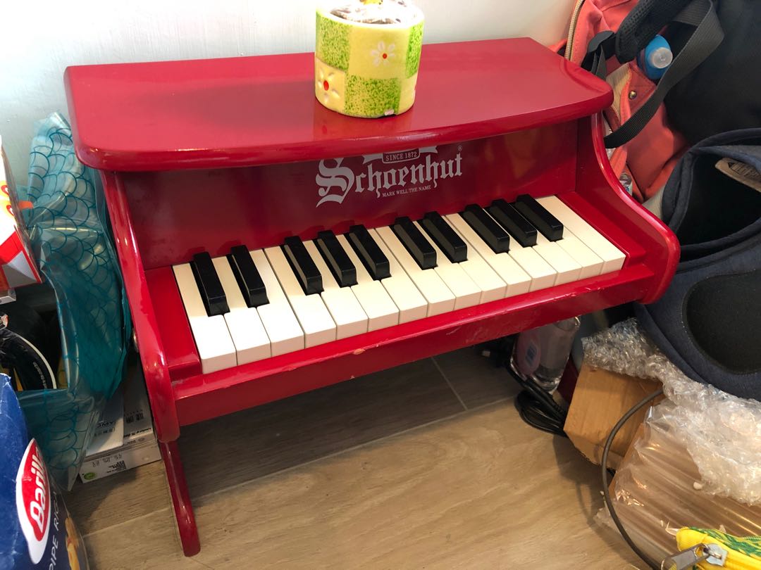 Schoenhut 25 key my first shop piano ii