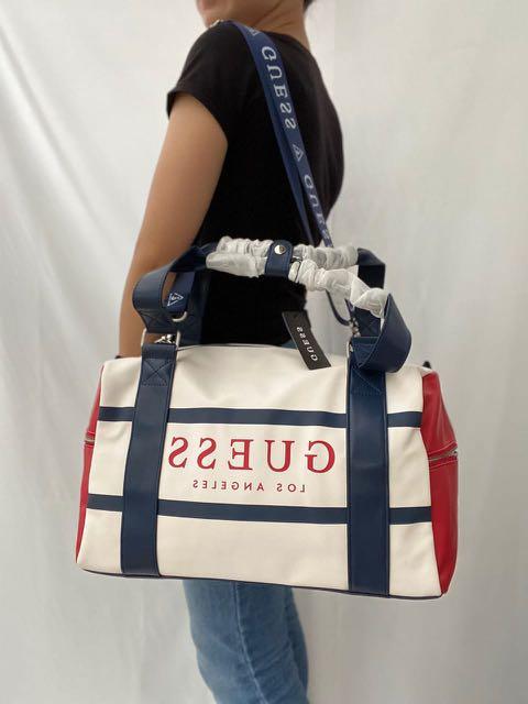 Gym cheap bag guess