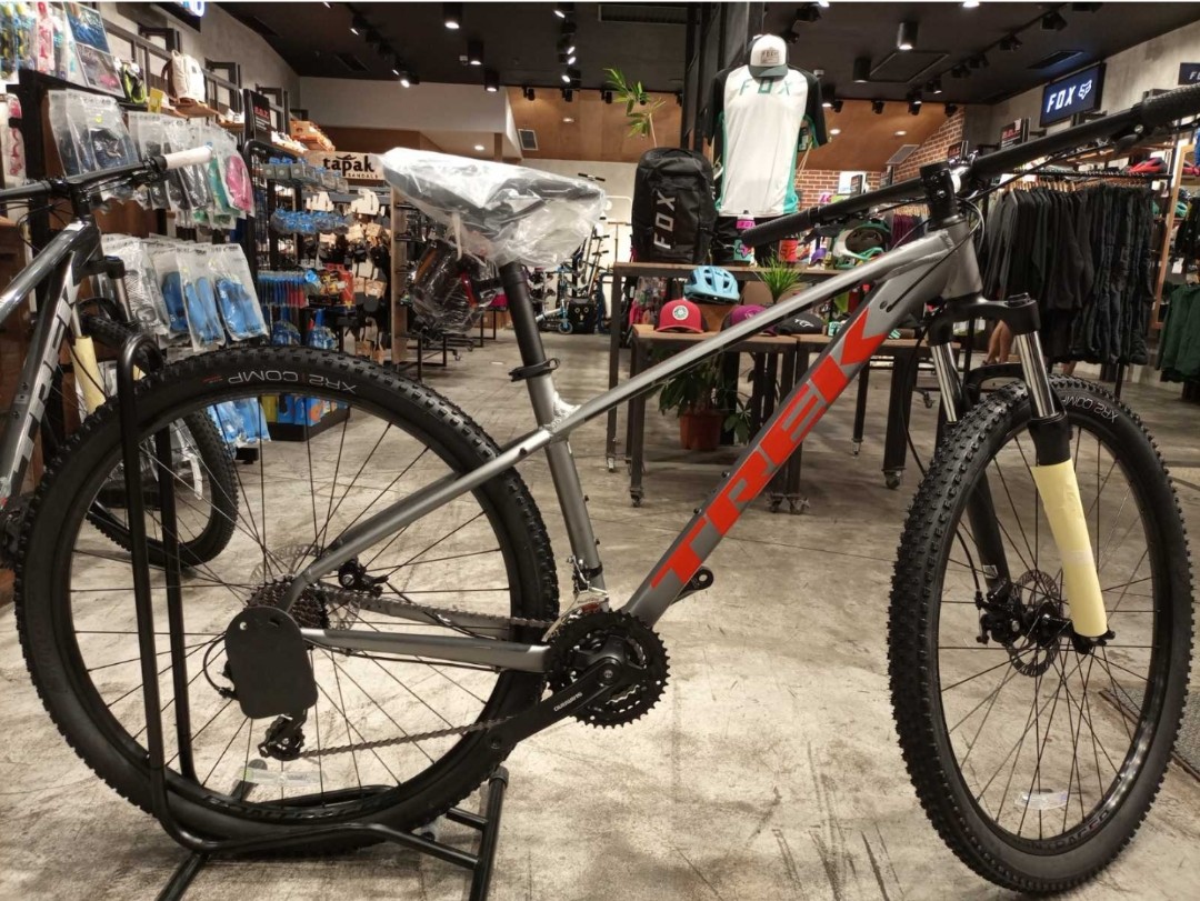 Trek Marlin 4 2022 Medium, Sports 