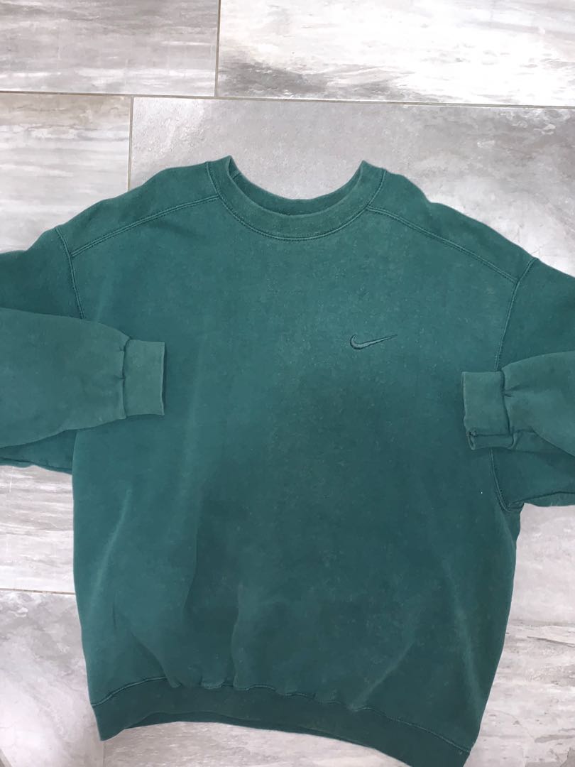 nike green sweater