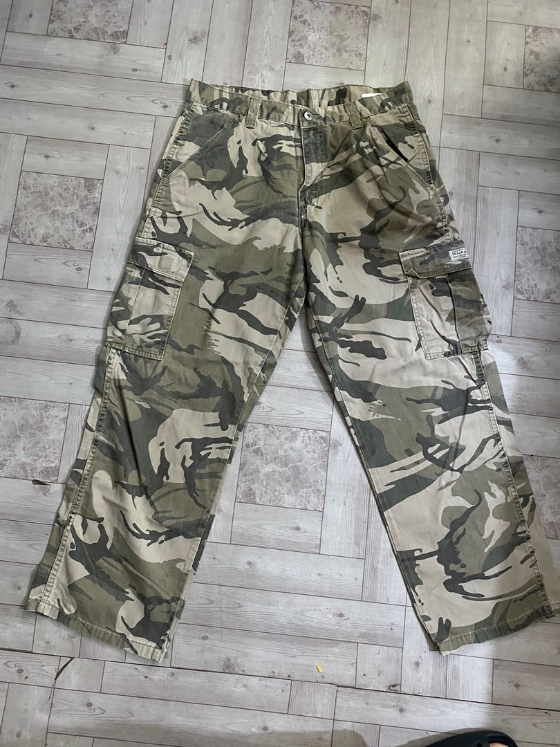 Wrangler Slim Fit Camouflage Cargo Pants