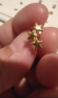(Category: ) located in . Submitted by riellerose (Listing ID 1115809296, Image 1). Description: .