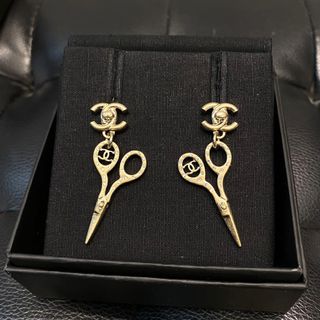 （分類：）位於 。 由 allyylux 提交（商品編號 1115824082，圖片 1）。簡介： 。