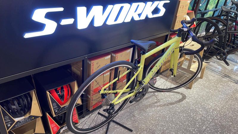 Specialized Allez Elite Road Bike size 