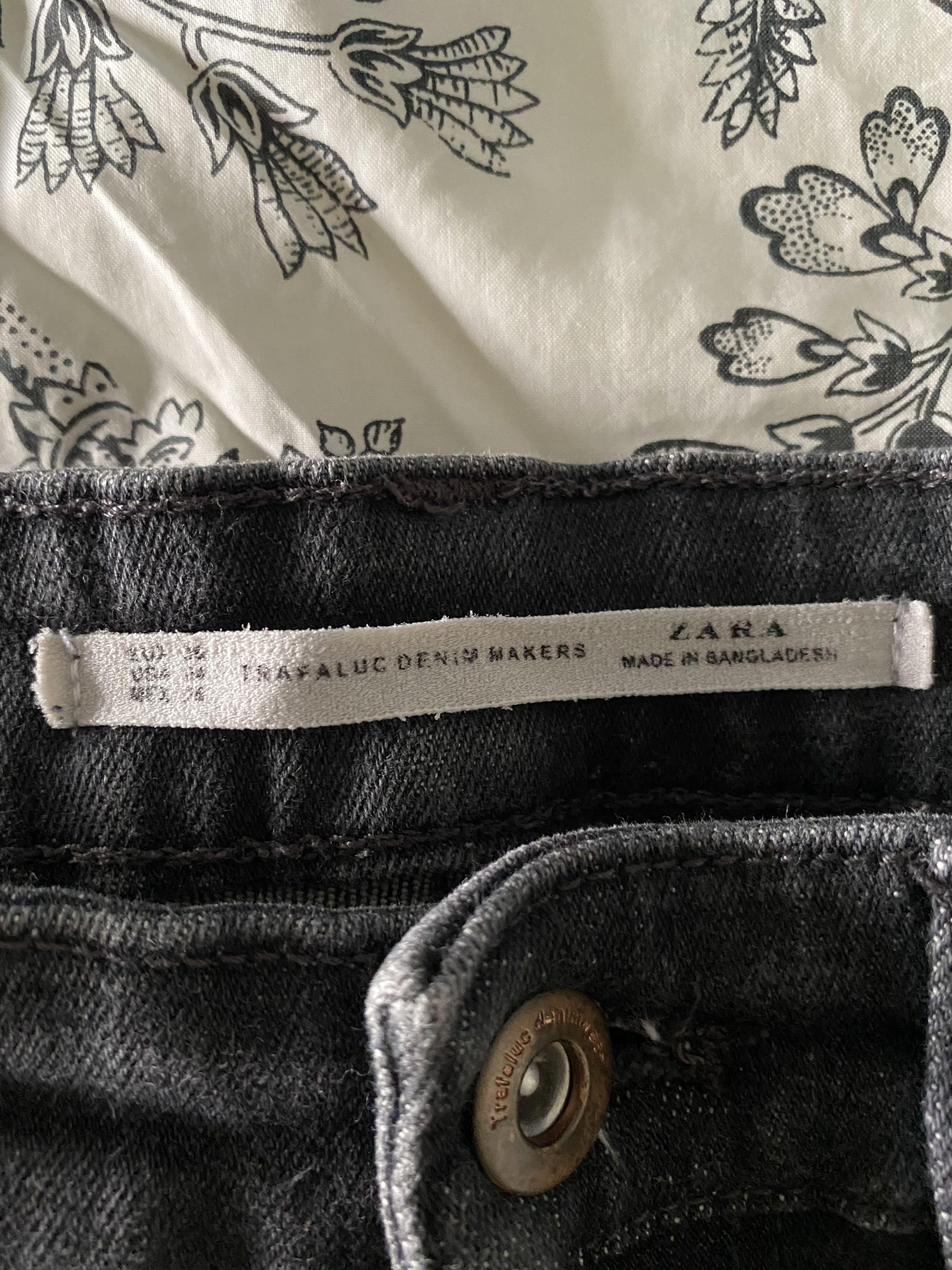 Authentic Zara Trafaluc Denim Tattered Jeans (Category: Jeans) located in Cebu City. Submitted by ellacece (Listing ID 1115730811, Image 2). Description: :,) this is one of the nicest pair of pants I've ever owned. The fit is very flattering and the fabric is super comfortable. There's a subtle tattered design and it's a faded black-grayish color. RFS: I'm not a fan of jeggings/skinny jeans anymore.