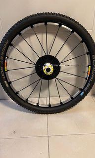 Brand new Mavic SLR 27.5 with Brand New Schwalbe Tires