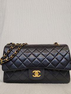 CHANEL Vintage Classic Flap