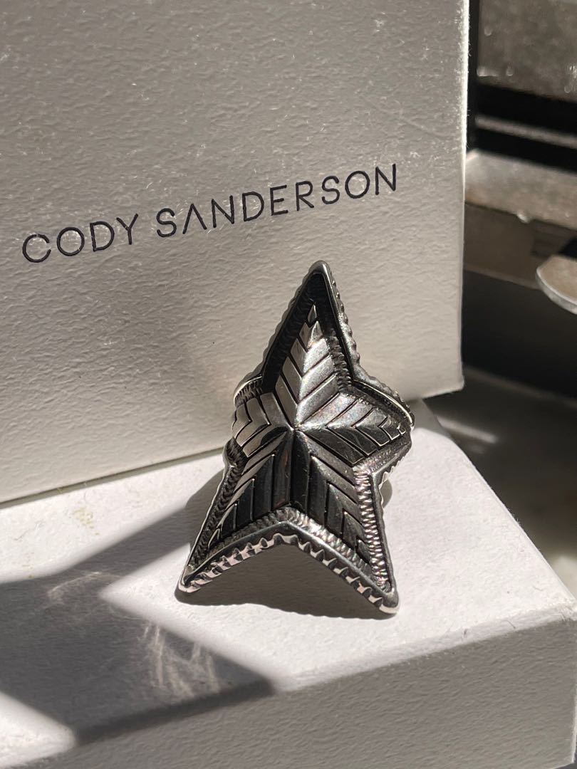 Cody Sanderson Depp Star Ring, 名牌, 飾物及配件- Carousell