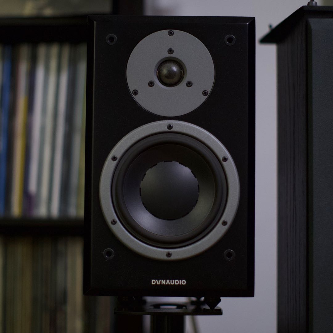 Dynaudio Emit M20 w original Dynaudio 