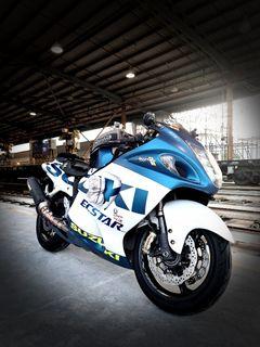 Hayabusa 1300 L4