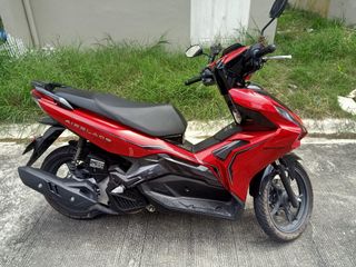 (Category: ) located in . Submitted by jetsshop (Listing ID 1105335345, Image 1). Description: .