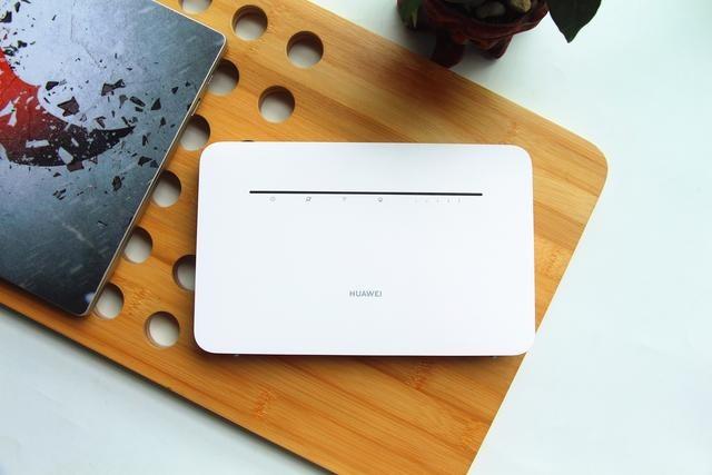 HUAWEI B535 300Mbps 4G+ Dual Band WIFI SIM ROUTER MODEM SINGTEL STARHUB ...