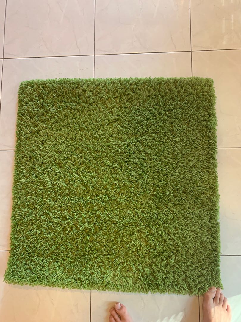 Ikea green rug 78x78cm, Furniture & Home Living, Home Decor, Carpets