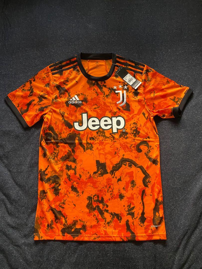 orange juventus shirt