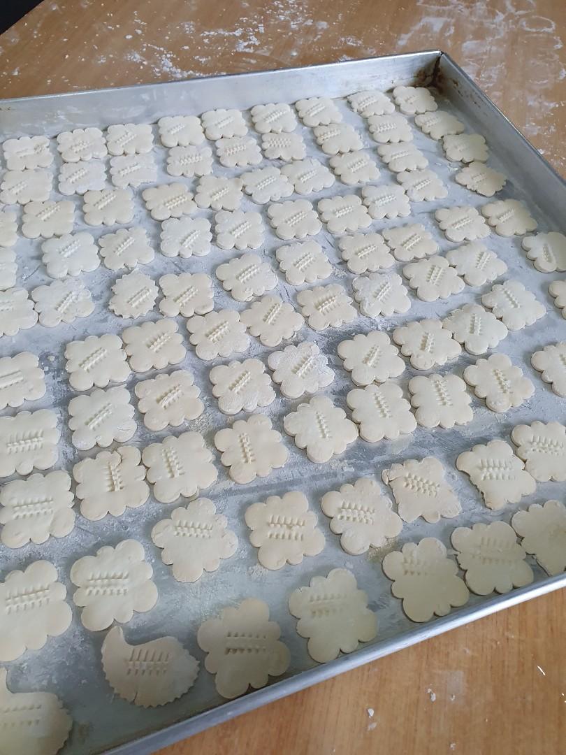 Thin Kueh Bangkit CNY Cookies/Biscuit (traditional home made) , Food ...