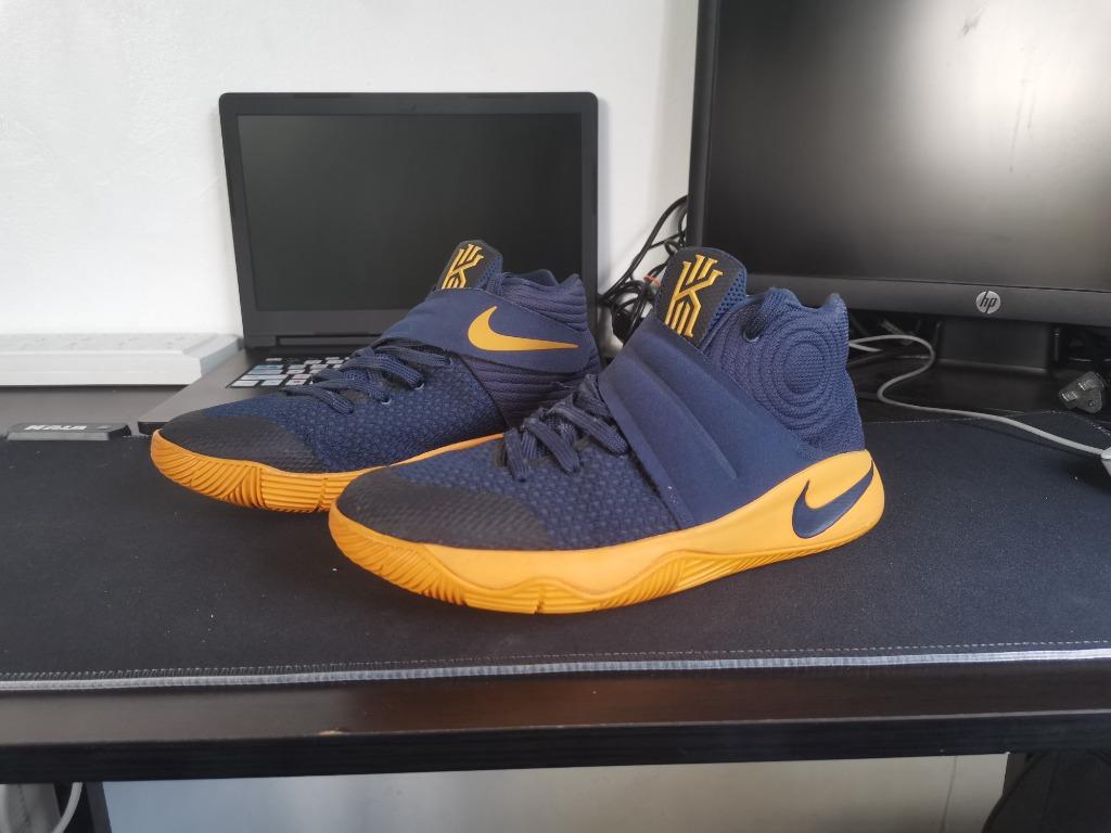 Nike kyrie 2 cavs store