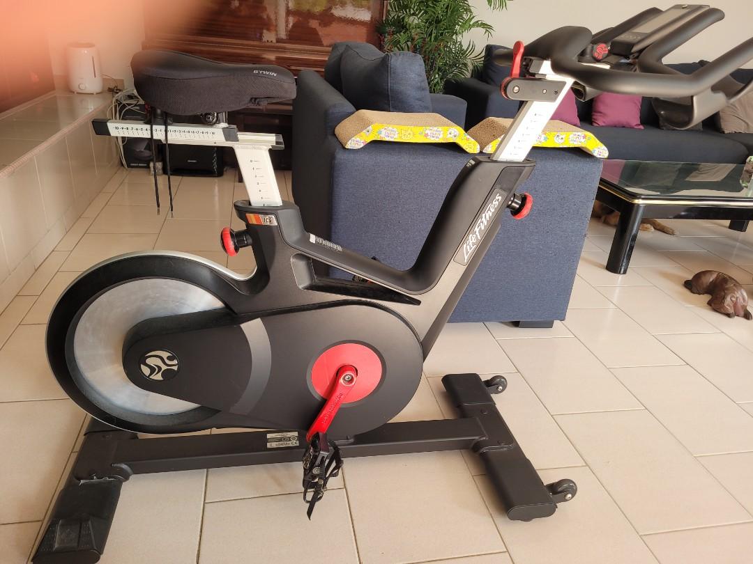 Bicicleta spinning ic5 life fitness cheap