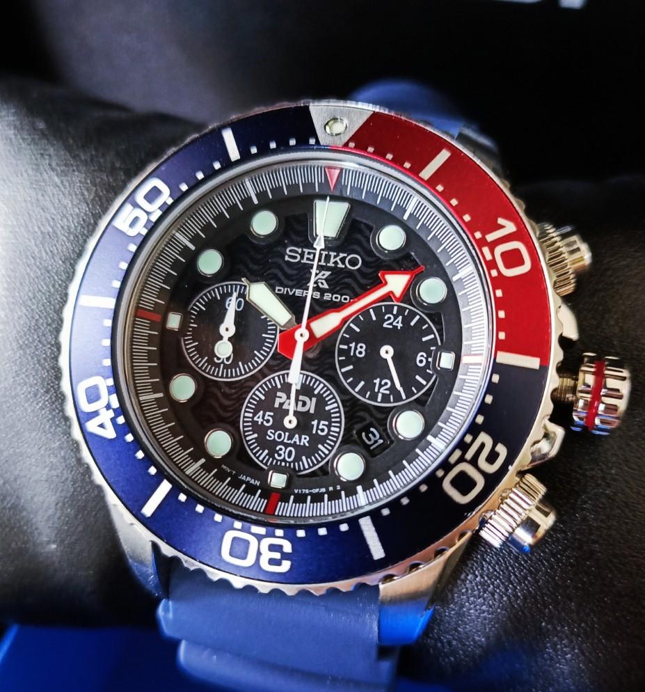 Seiko prospex padi special edition chronograph solar diver's 200m 2025 pepsi bezel ssc663p1