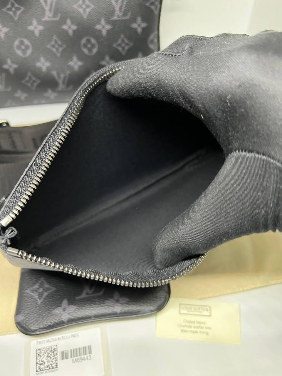Louis Vuitton Trio Messenger Bag Cowhide Leather with Silver Color Har –  EliteLaza