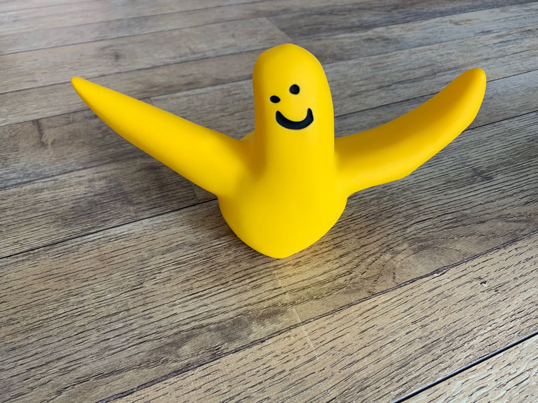 Mark Gonzales x MEDICOM TOY ANGEL vinyl figure, Hobbies & Toys on Carousell