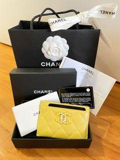 💛CHANEL💛 Card wallet yellow 21