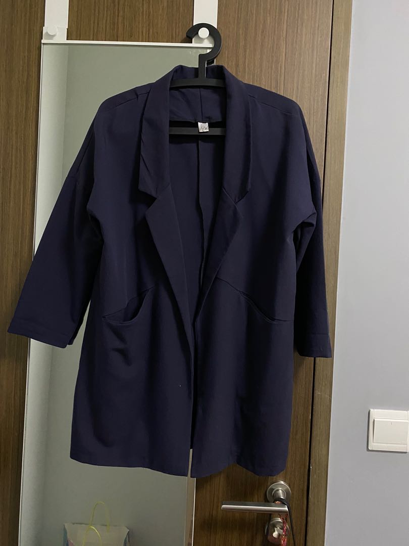 Navy blue oversized blazer, Women's Fashion, Coats, Jackets and ...