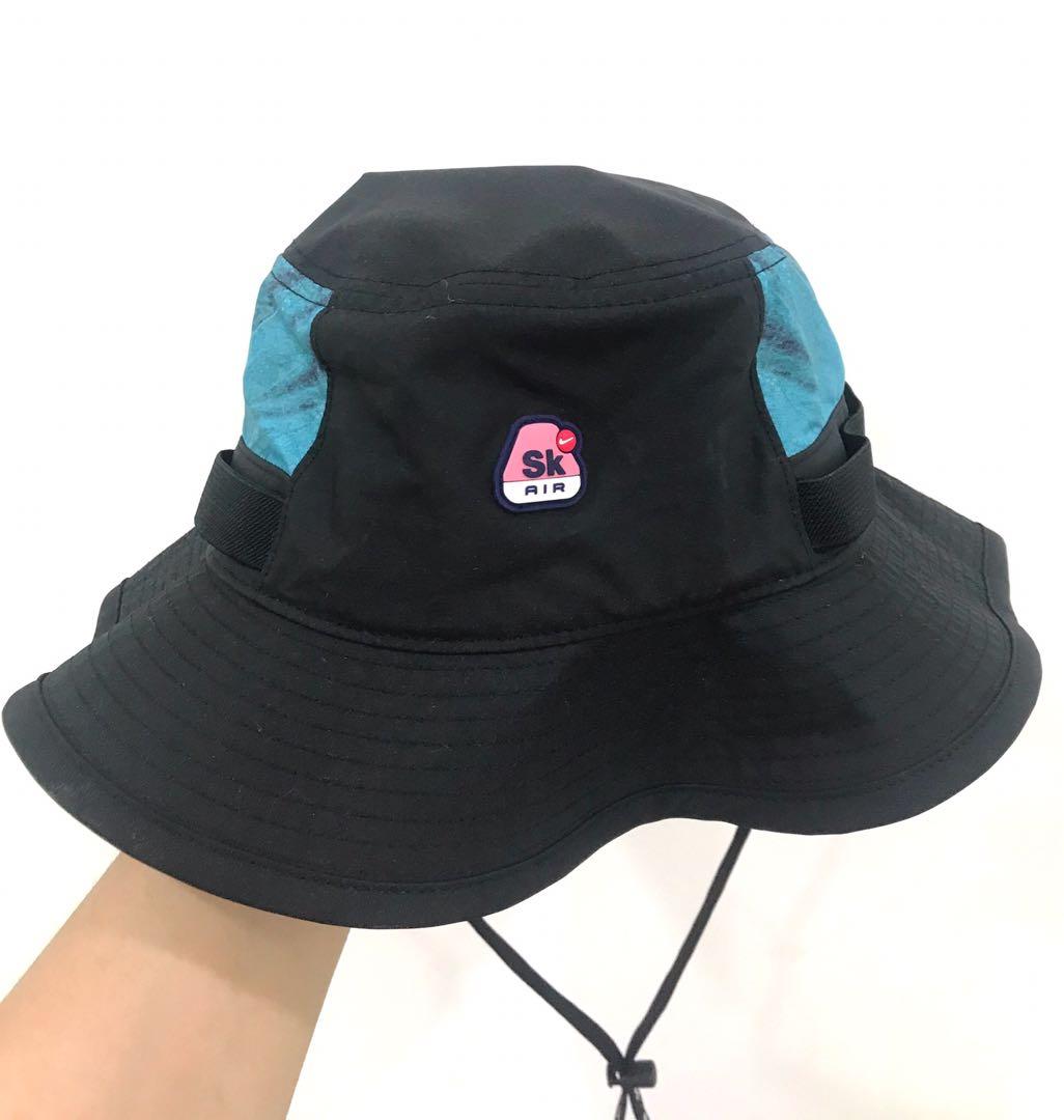 matraz Insignificante ratón Nike Skepta Collab Bucket Hat, Men's Fashion, Watches & Accessories, Cap &  Hats on Carousell