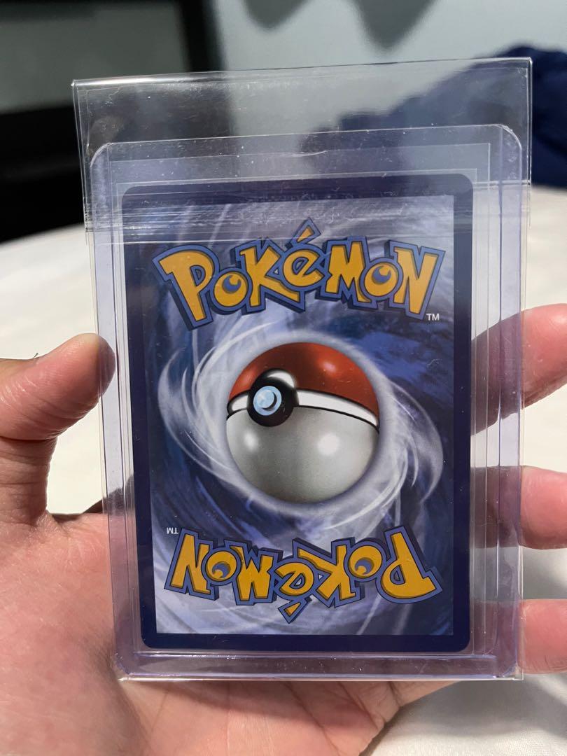 CARTA POKÉMON PIKACHU Vmax 044/185 Vivid Tensione Quasi Nuova Arte