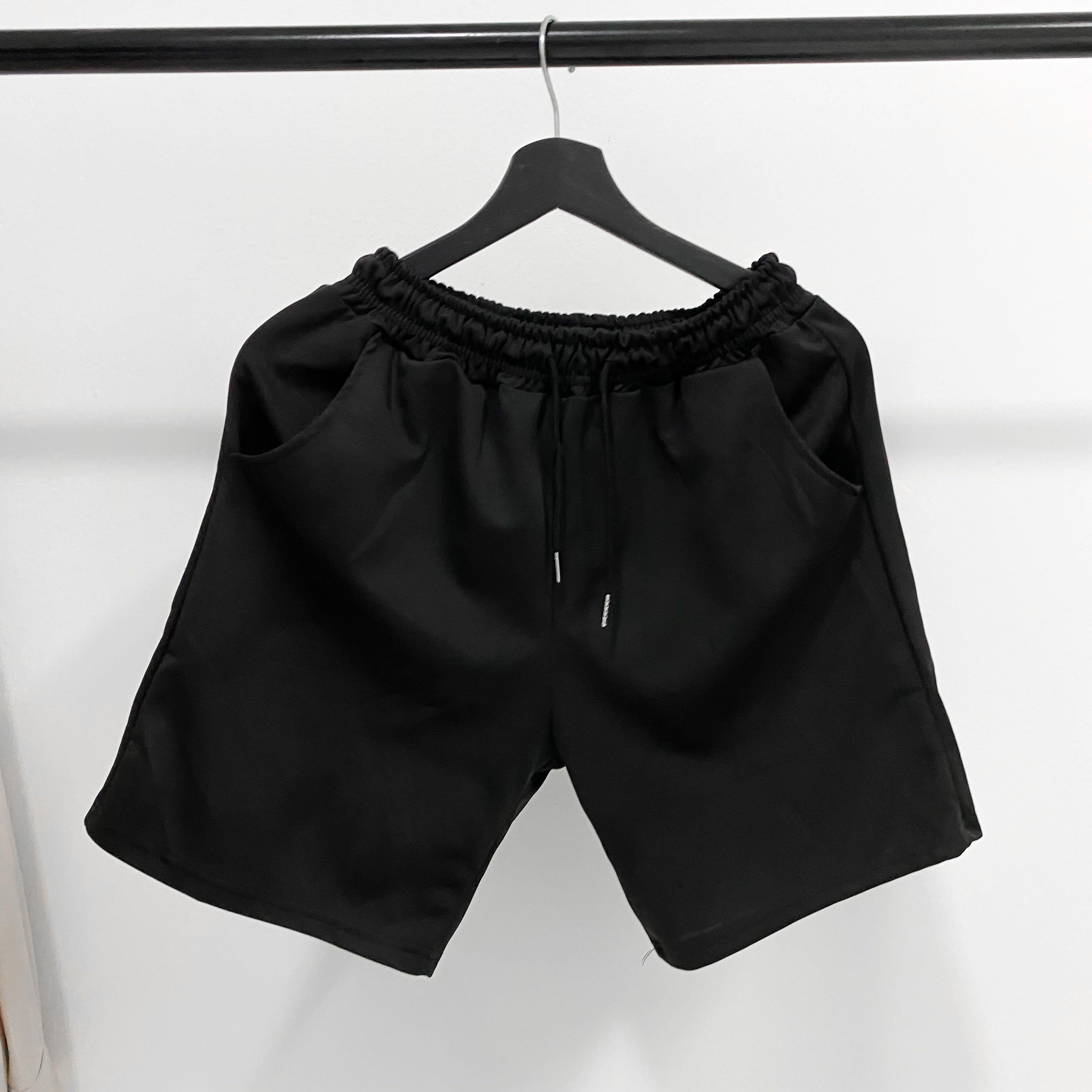 PLAIN BLACK SHORTS