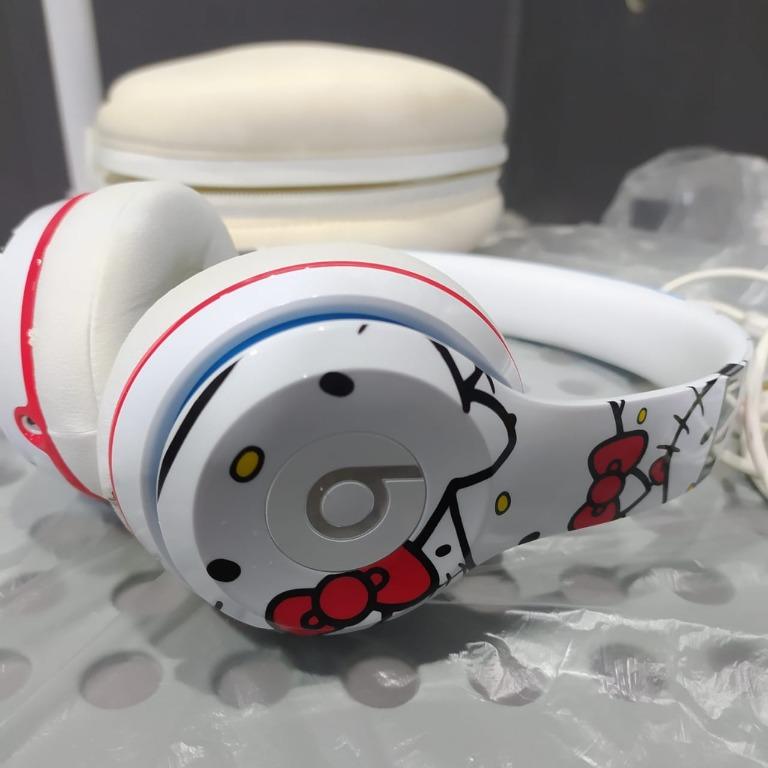 Hello kitty 2025 beats solo 2