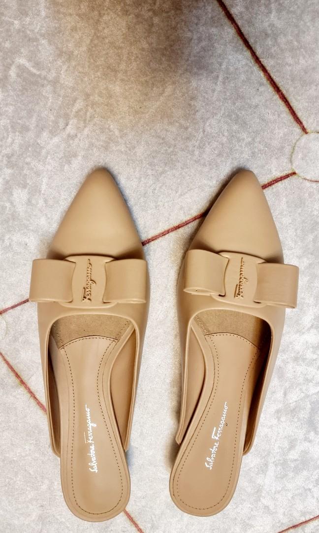 salvatore ferragamo slip on shoes