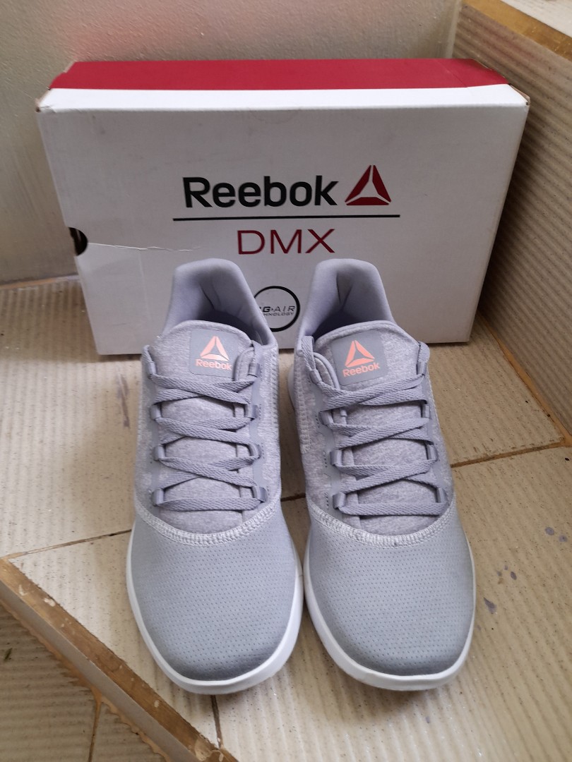 Sepatu reebok original store Fesyen Wanita Sepatu di Carousell