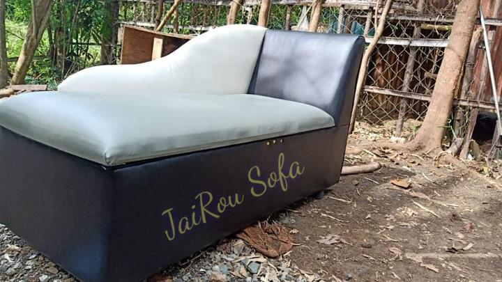 Storage Sofa (Category: Sofas) located in San Mateo. Submitted by krisna.jimenez (Listing ID 1115796867, Image 2). Description: Made to order storage sofa. Yes to choosing of color Yes to customize size.