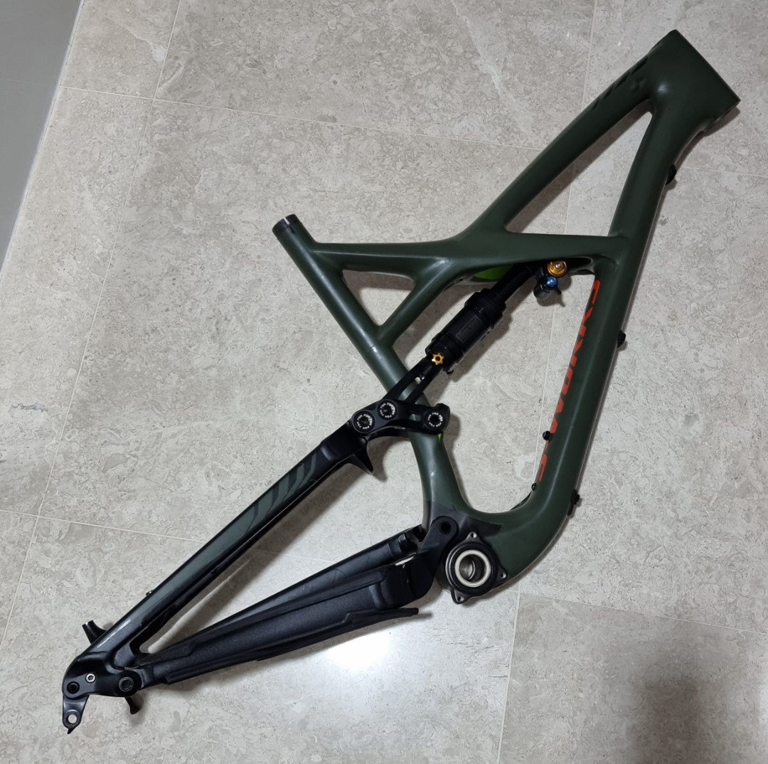 SWorks Enduro 650B Frameset, L size. Can pay by installment!, Sports