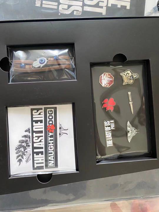 The Last Of Us Collection – Livre + 40 Posters – Occasion FR3