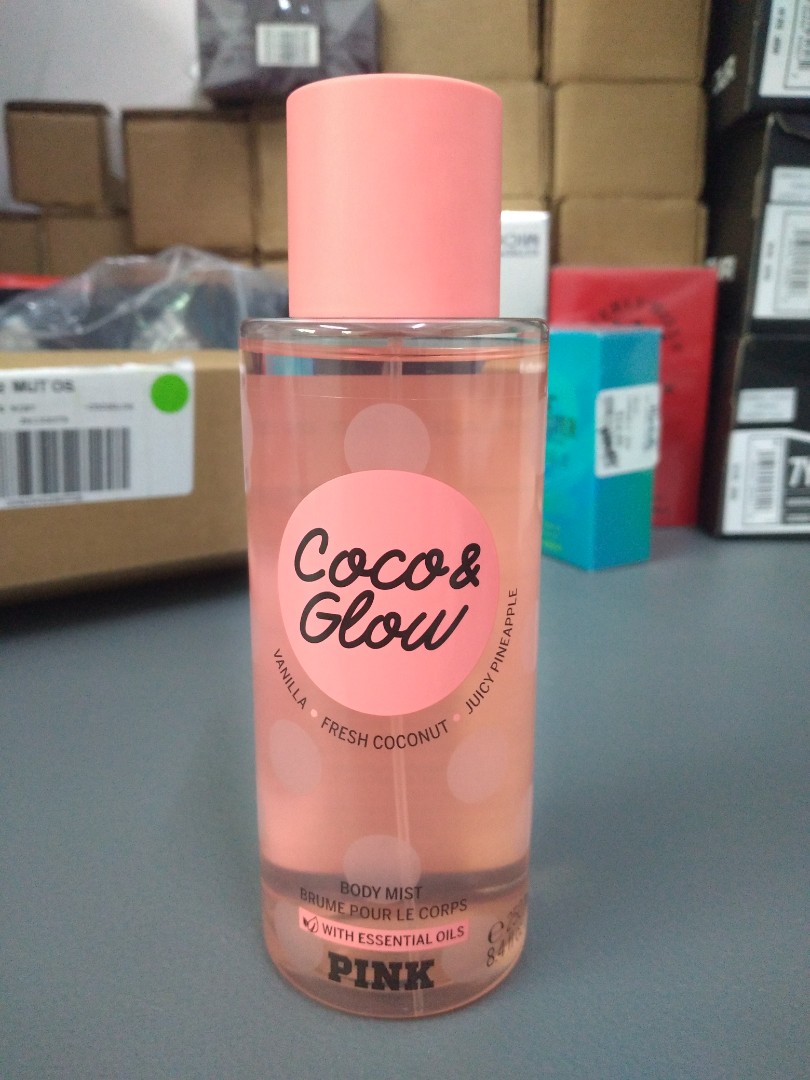 aanpassen Tact Je zal beter worden Victoria's Secret Coco Glow Body Mist, Beauty & Personal Care, Fragrance &  Deodorants on Carousell