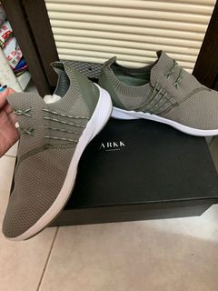 （分類：）位於 。 由 cestvie 提交（商品編號 1116037815，圖片 1）。簡介： 。