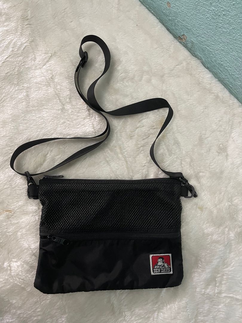 Ben davis outlet sling bag