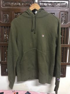 (Category: ) located in . Submitted by syahouterwear (Listing ID 1116068603, Image 1). Description: .