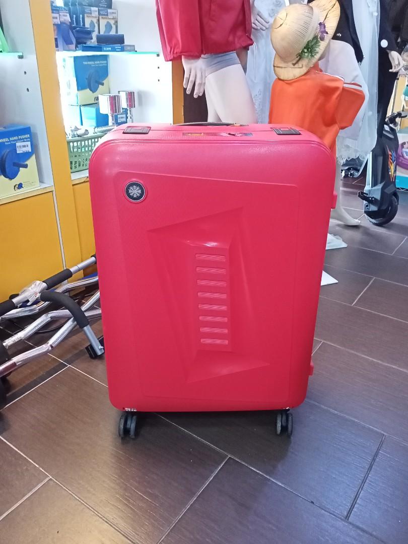 Cosas united top luggage size