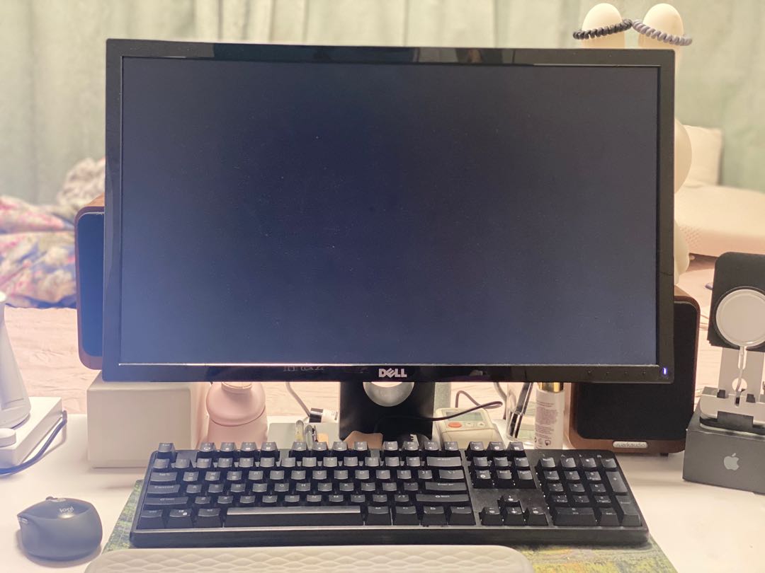Dell 24” 2417HG Monitor, Computers & Tech, Desktops on Carousell