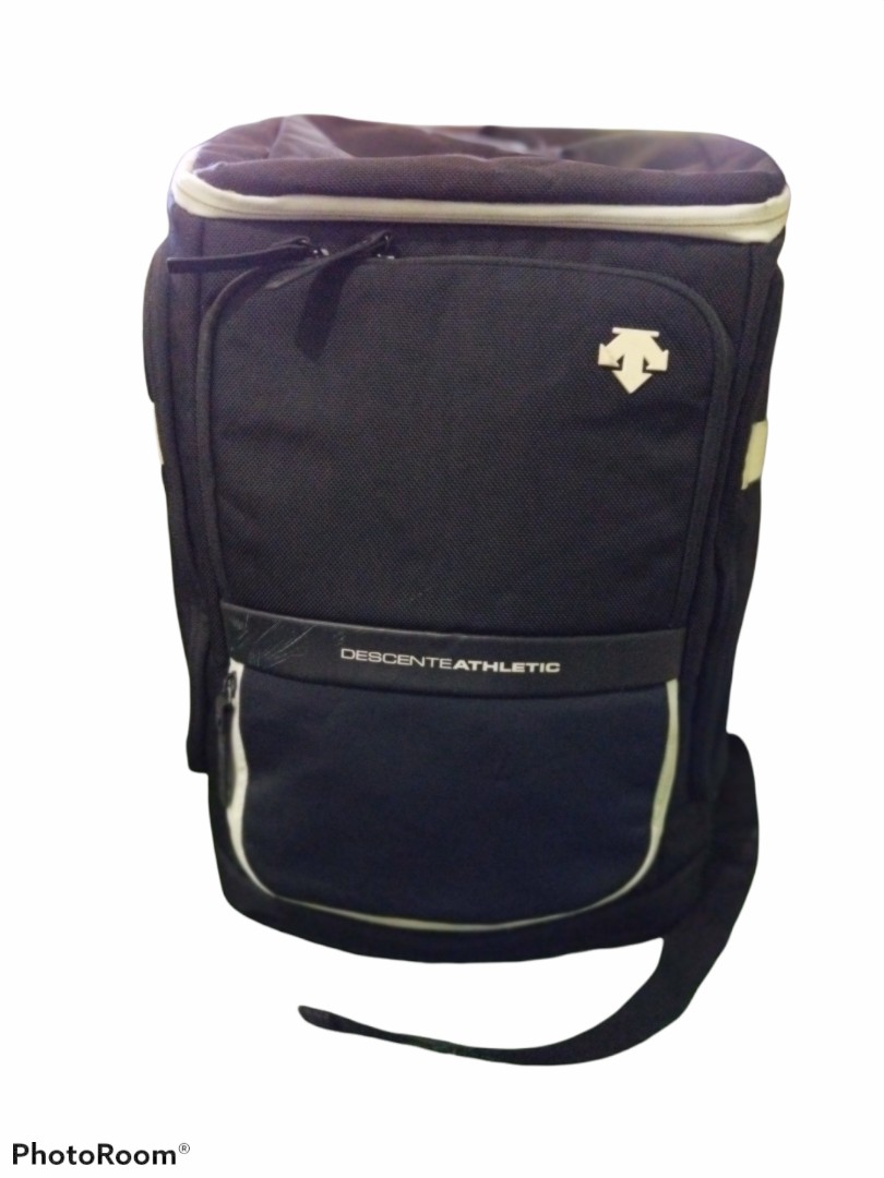 DESCENTE BACKPACK WITH RAIN COVER Computers Tech