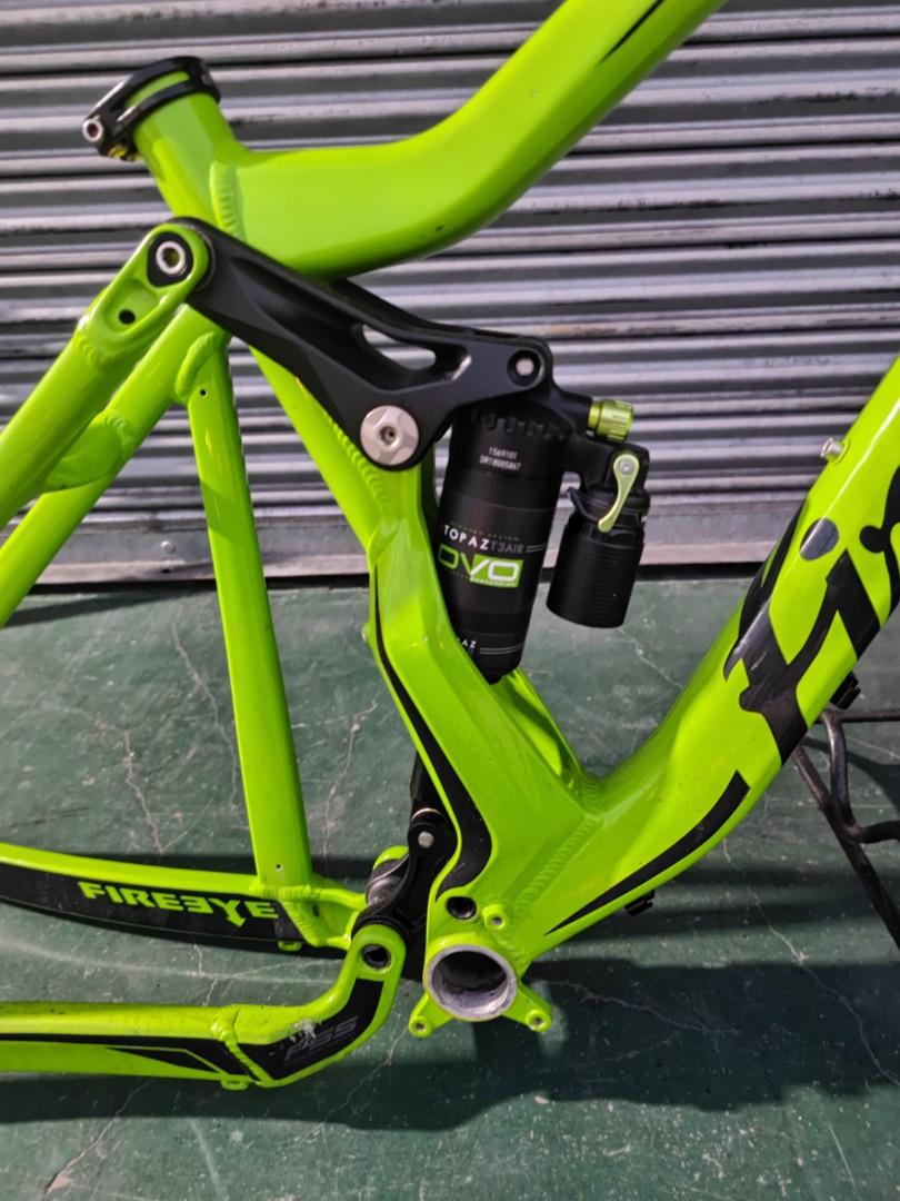Mongoose shop xct v2