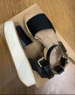 （分類：）位於 。 由 niciztsui 提交（商品編號 1115890420，圖片 1）。簡介： 。