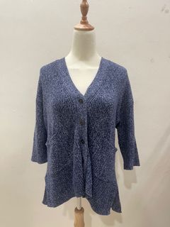 (Category: ) located in . Submitted by mango.clothes (Listing ID 1116040378, Image 1). Description: .